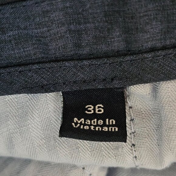 Tailor Byrd Men's 36, Dark Blue Navy, Golf Shorts With Button Closure - Picture 5 of 12